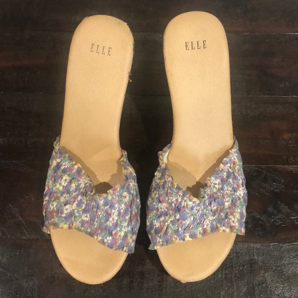 Elle  wedge sandal